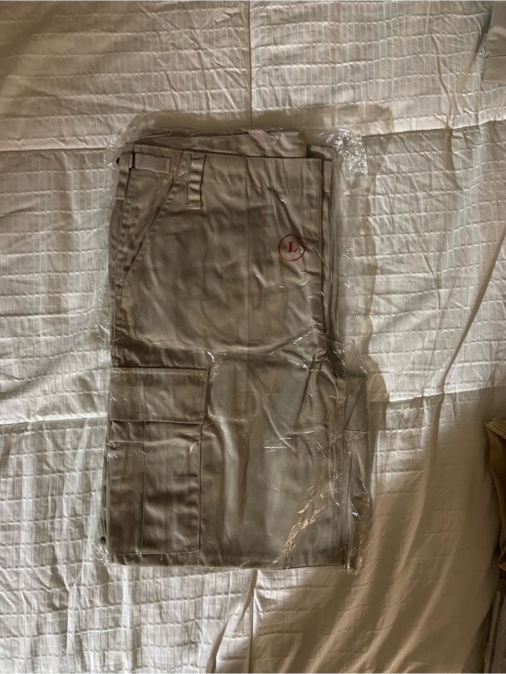 Men's Khaki Cargo Pants - Lightweight Utility Style